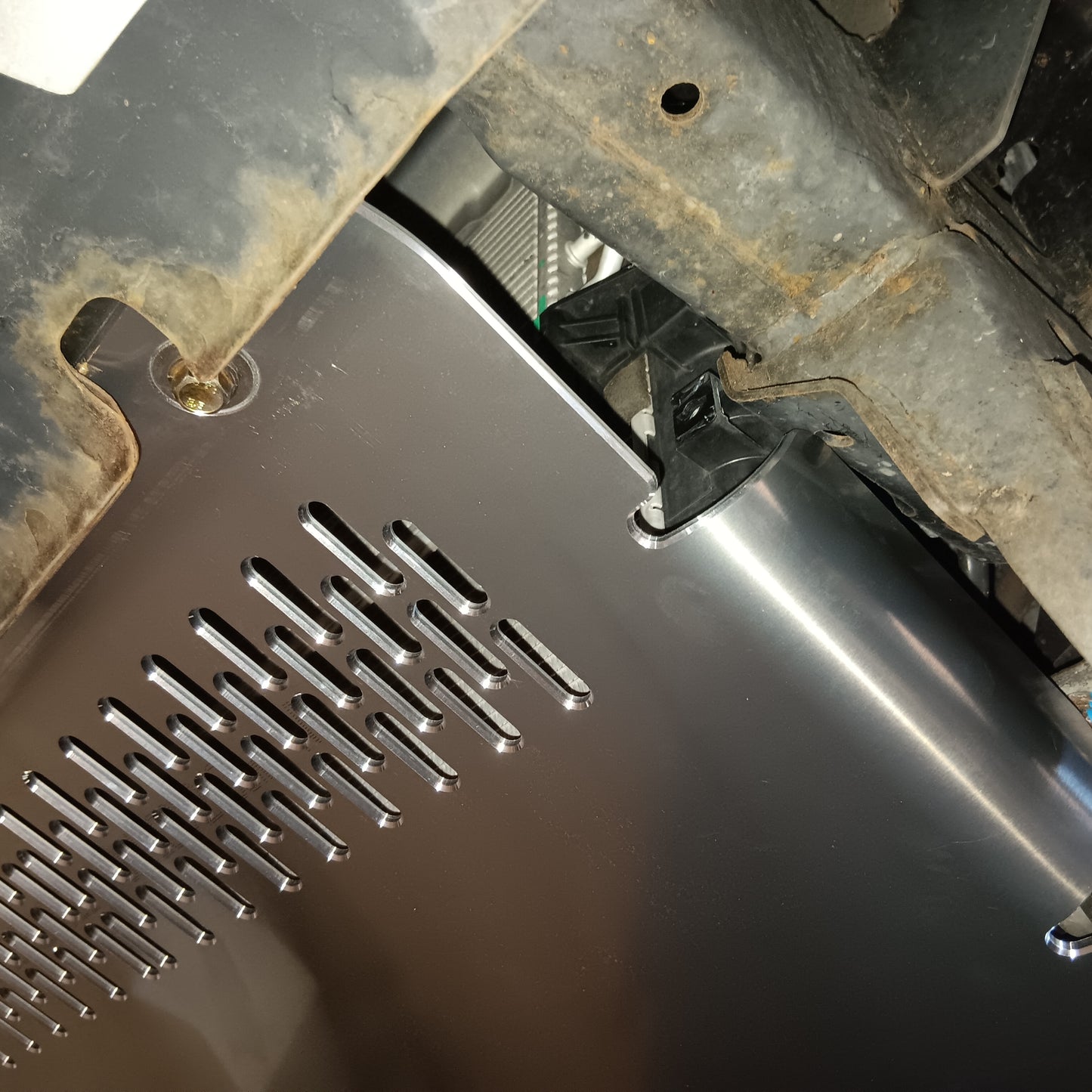 Mitsubishi Triton MQ MR bash plates by RHS