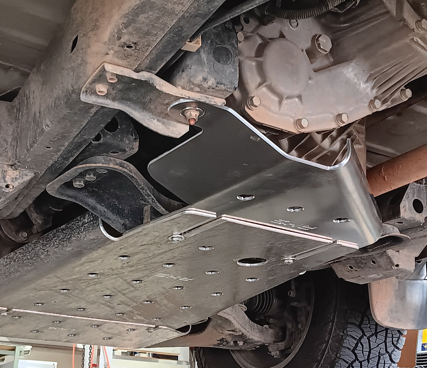 Mitsubishi Challenger PB PC bash plates by RHS