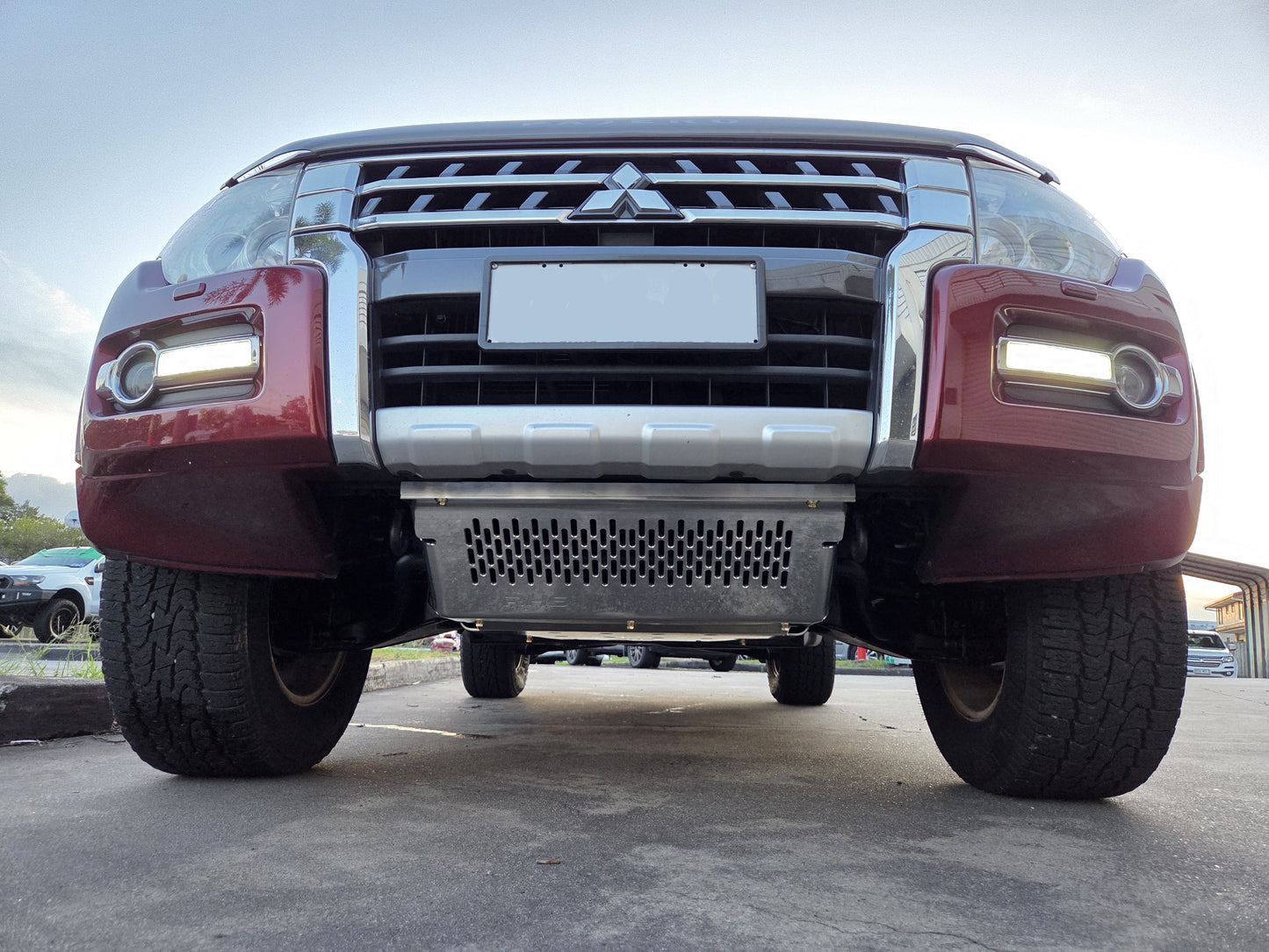 Mitsubishi Pajero Generations 3 & 4 all variants bash plates by RHS