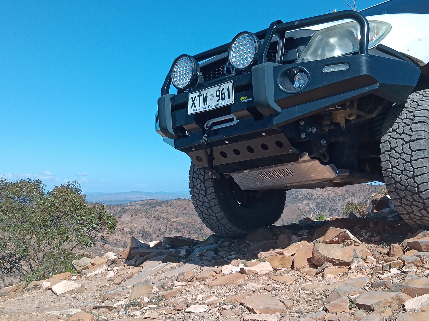 Toyota Hilux N70 KUN26 bash plates by RHS