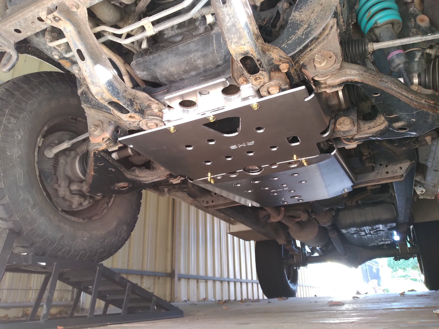 Toyota Hilux N70 KUN26 bash plates by RHS