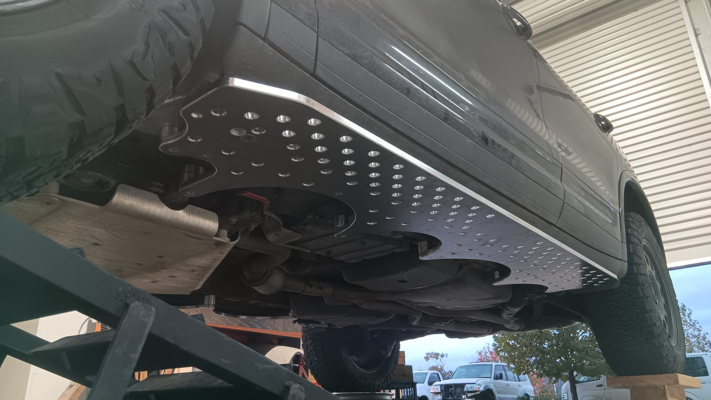 Porsche Cayenne rock sliders by RHS